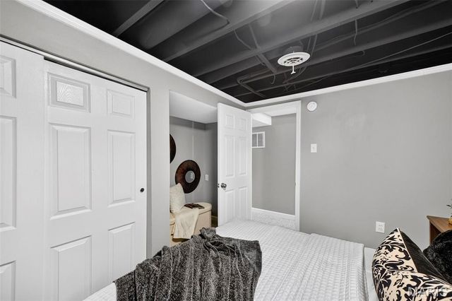 11837 Brookmont Drive, Maryland Heights, MO 63043