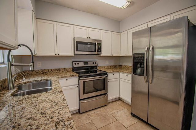 4514 Hickory Forest Circle, Tallahassee, FL 32303
