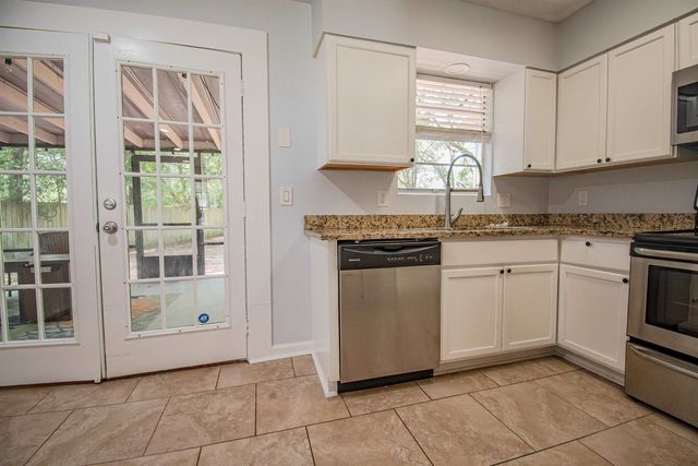 4514 Hickory Forest Circle, Tallahassee, FL 32303