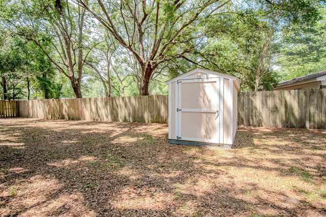 4514 Hickory Forest Circle, Tallahassee, FL 32303