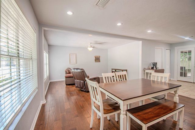 4514 Hickory Forest Circle, Tallahassee, FL 32303