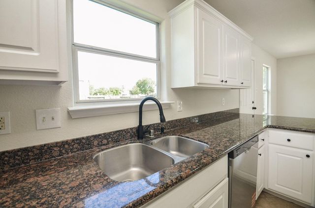 3906 Hollow Cove Lane, Richmond, TX 77469