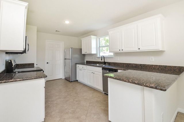 3906 Hollow Cove Lane, Richmond, TX 77469