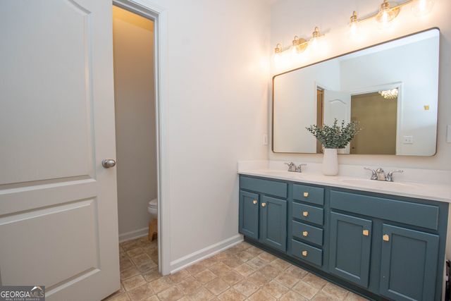 82 Stonebridge Crossing, Newnan, GA 30265