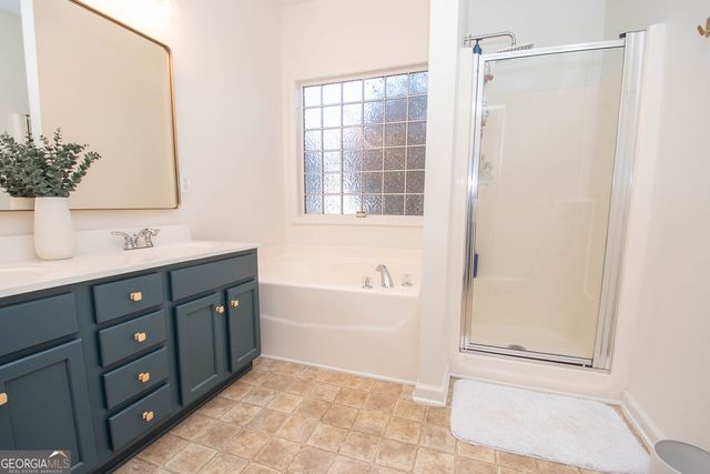 82 Stonebridge Crossing, Newnan, GA 30265