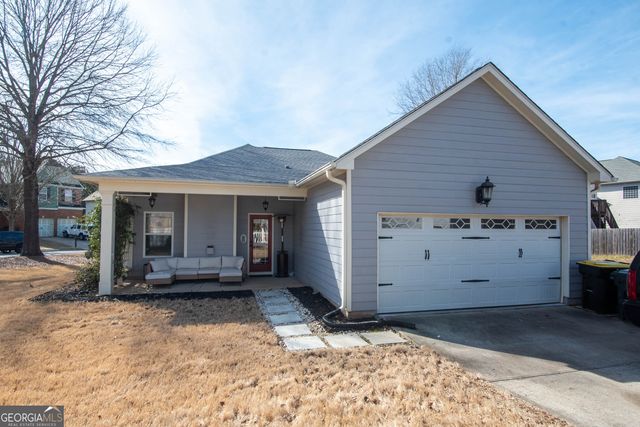 82 Stonebridge Crossing, Newnan, GA 30265