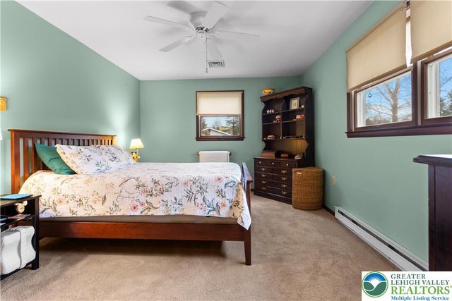 4423 Second Terrace, Lower Mt Bethel Twp, PA 18013