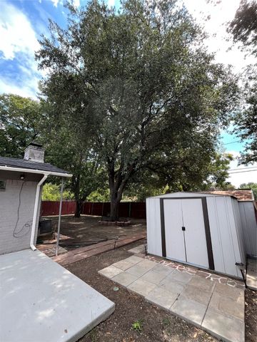 8120 Greenhollow Lane, Dallas, TX 75240