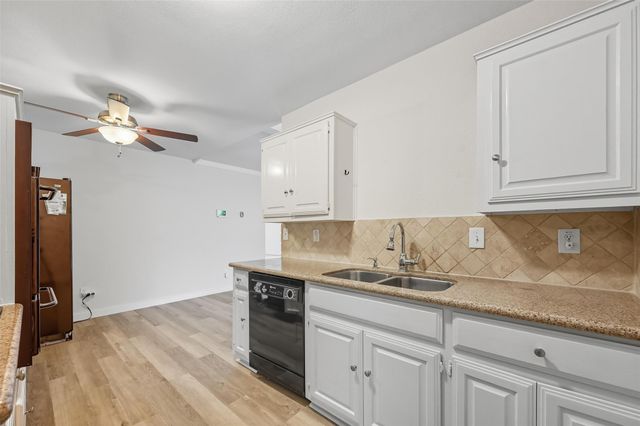 8120 Greenhollow Lane, Dallas, TX 75240