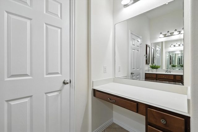2512 Turnberry Court, Irving, TX 75063