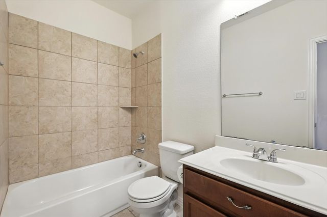 2512 Turnberry Court, Irving, TX 75063