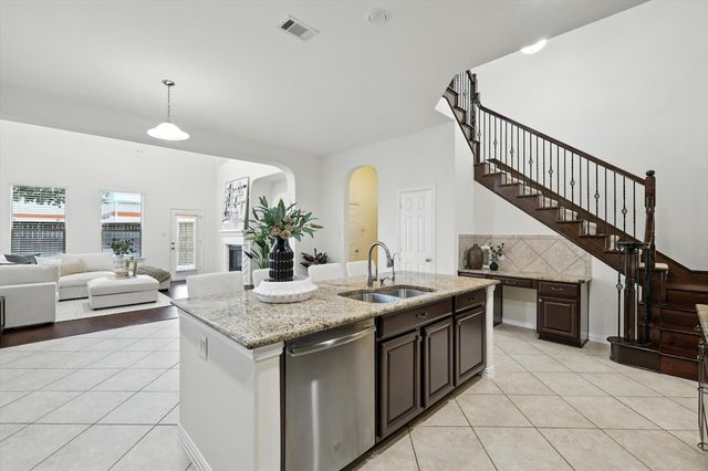 2512 Turnberry Court, Irving, TX 75063