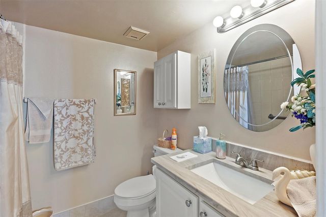 5279 ISLA KEY BOULEVARD S 417, St Petersburg, FL 33715