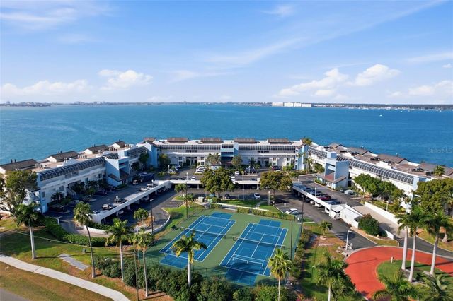 5279 ISLA KEY BOULEVARD S 417, St Petersburg, FL 33715