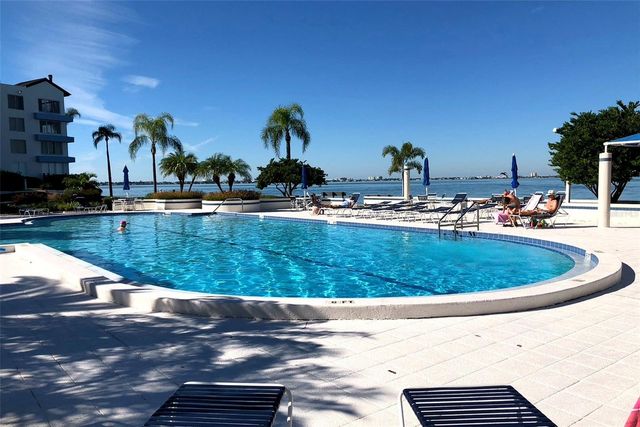 5279 ISLA KEY BOULEVARD S 417, St Petersburg, FL 33715