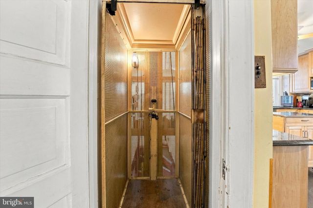 6500 N 6TH ST, Philadelphia, PA 19126