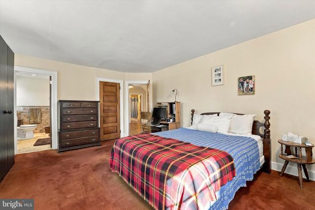 6500 N 6TH ST, Philadelphia, PA 19126