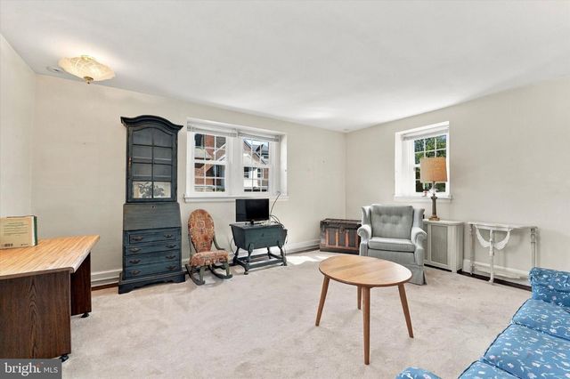 6500 N 6TH ST, Philadelphia, PA 19126