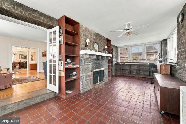 6500 N 6TH ST, Philadelphia, PA 19126