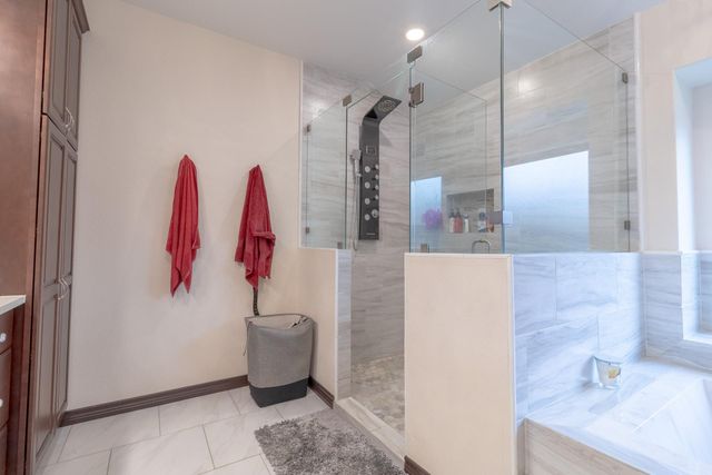 319 Lonesome Dove DR, Cedar Creek, TX 78612