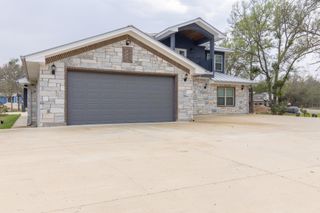 319 Lonesome Dove DR, Cedar Creek, TX 78612