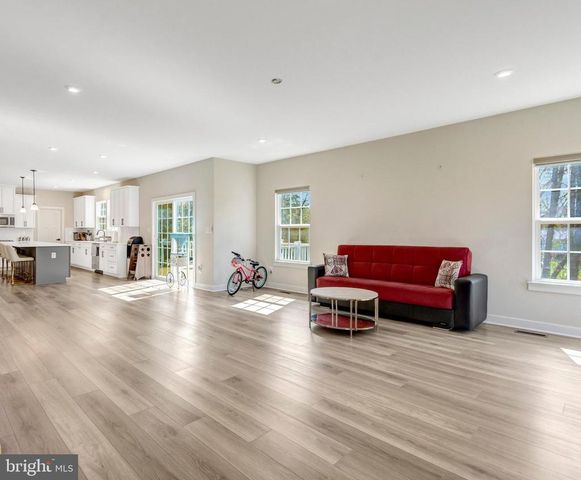 3013 FORESTDALE DR, Warrenton, VA 20187