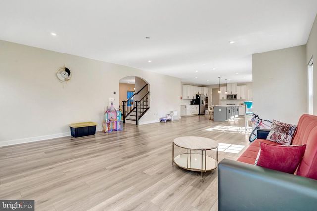 3013 FORESTDALE DR, Warrenton, VA 20187