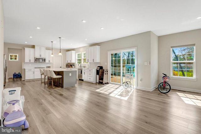 3013 FORESTDALE DR, Warrenton, VA 20187