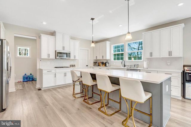 3013 FORESTDALE DR, Warrenton, VA 20187