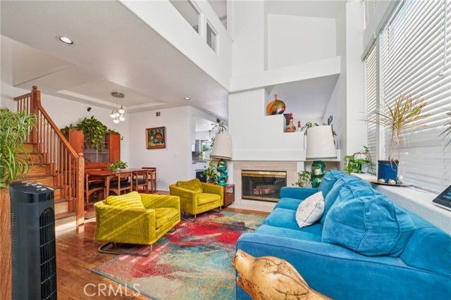 1591 San Fernando Dr, Corona, CA 92882