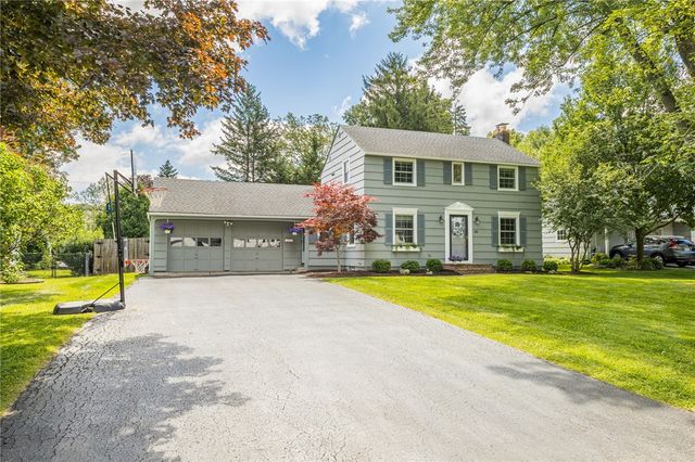 66 Hunters Lane, Brighton, NY 14618