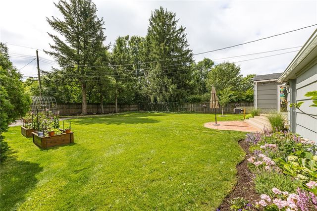 66 Hunters Lane, Brighton, NY 14618
