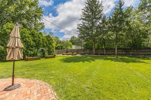 66 Hunters Lane, Brighton, NY 14618
