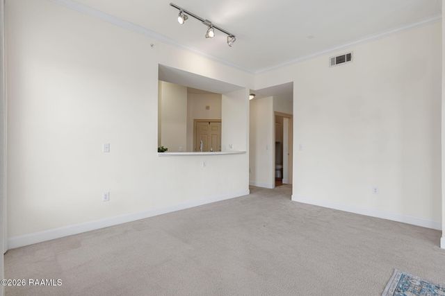 201 Settlers Trace Boulevard 4401, Lafayette, LA 70508
