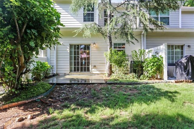 2389 Heritage Park Circle 15, Kennesaw, GA 30144