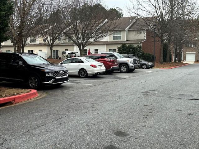 2389 Heritage Park Circle 15, Kennesaw, GA 30144