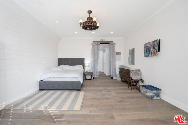 125 N Gale Drive 205, Beverly Hills, CA 90211