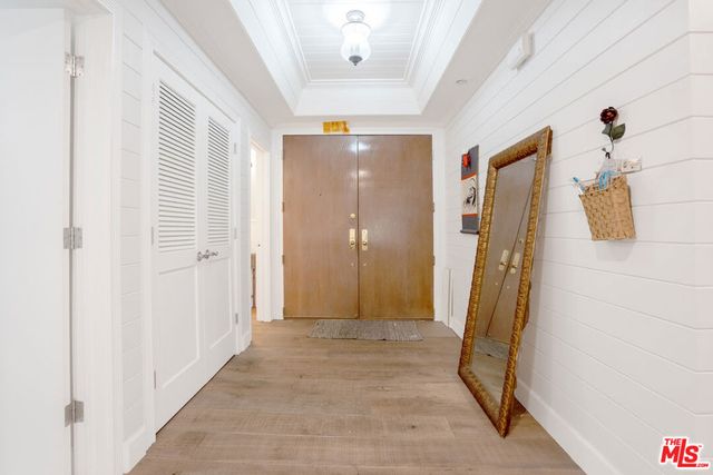 125 N Gale Drive 205, Beverly Hills, CA 90211