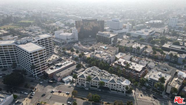 125 N Gale Drive 205, Beverly Hills, CA 90211