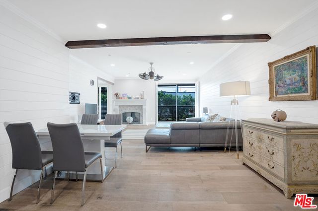 125 N Gale Drive 205, Beverly Hills, CA 90211