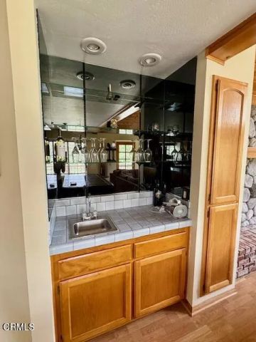 232 N Fairway Drive North, Lake Arrowhead, CA 92352