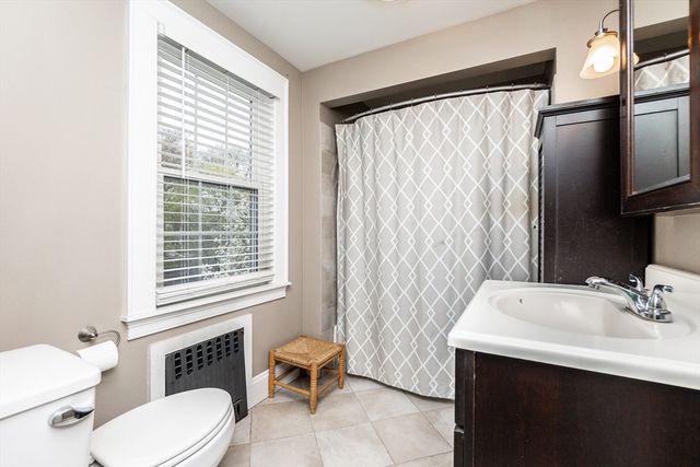 42 Richardson Rd 0, Belmont, MA 02478