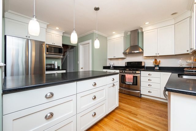 42 Richardson Rd 0, Belmont, MA 02478