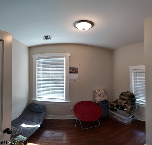 249 Weequahic Ave, Newark City, NJ 07112