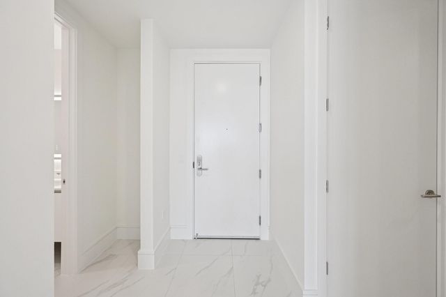 220 Lake Shore Drive 709, West Palm Beach, FL 33403