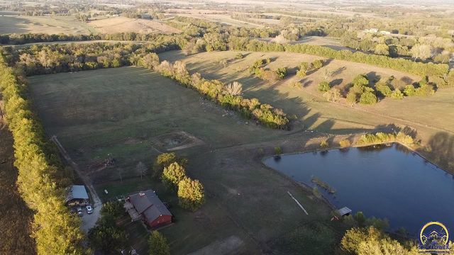 10010 Hwy K-16, Holton, KS 66436