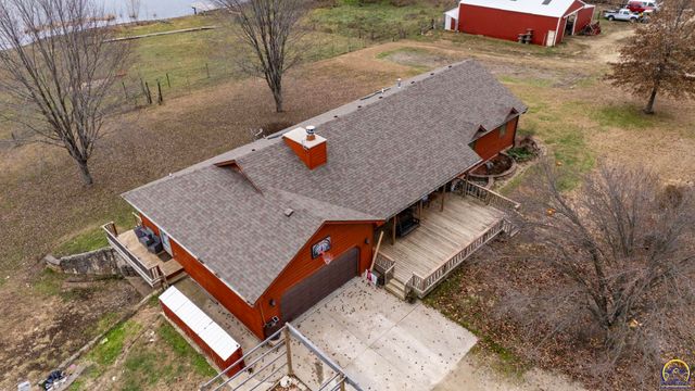 10010 Hwy K-16, Holton, KS 66436