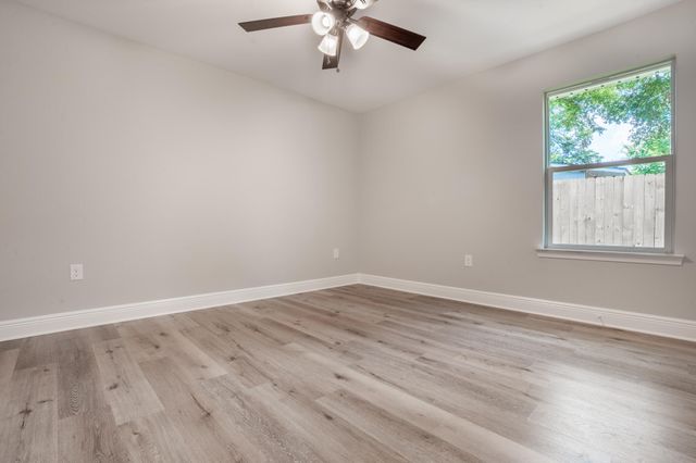 19 NW Highland Drive, Fort Walton Beach, FL 32548