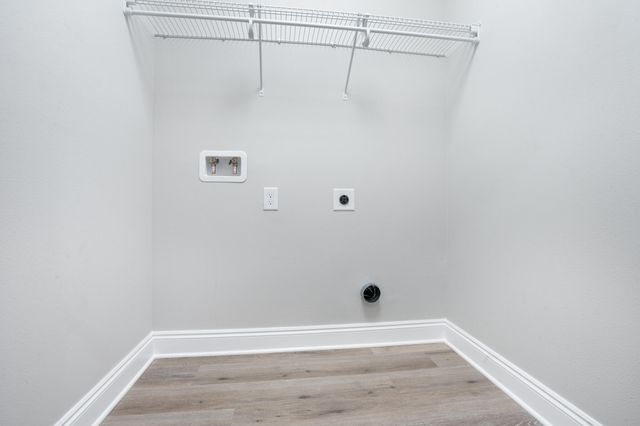 19 NW Highland Drive, Fort Walton Beach, FL 32548