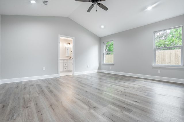 19 NW Highland Drive, Fort Walton Beach, FL 32548